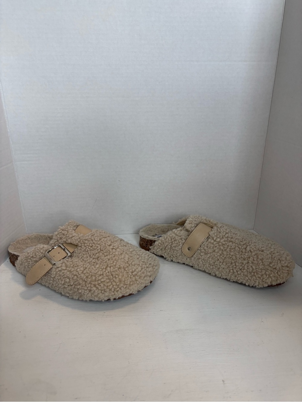 Liliana Sherpa Furry Cream Open Back Clog Slides size W9